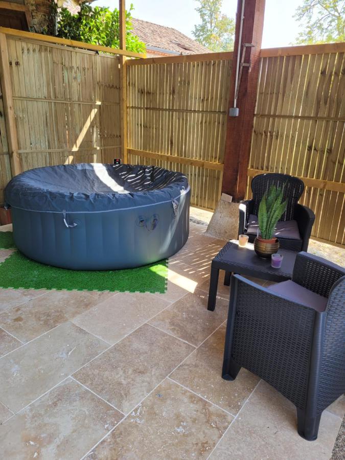 Un Air De Vacances2/Piscine Et Jacuzzi Layrac Extérieur photo